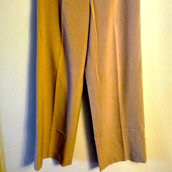 Bloomingdale's Beige Petite Dress Pants - Picture 2 of 9